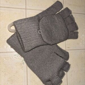 New convertible fingerless gloves light grey